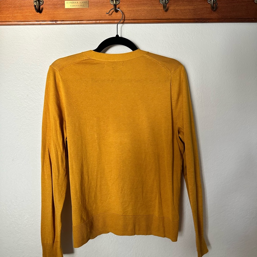 Banana Republic Mustard V-Neck Button-Front Cardigan - Picture 4 of 4